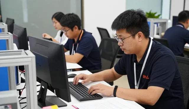 信息咨询帮助用户创造更多价值